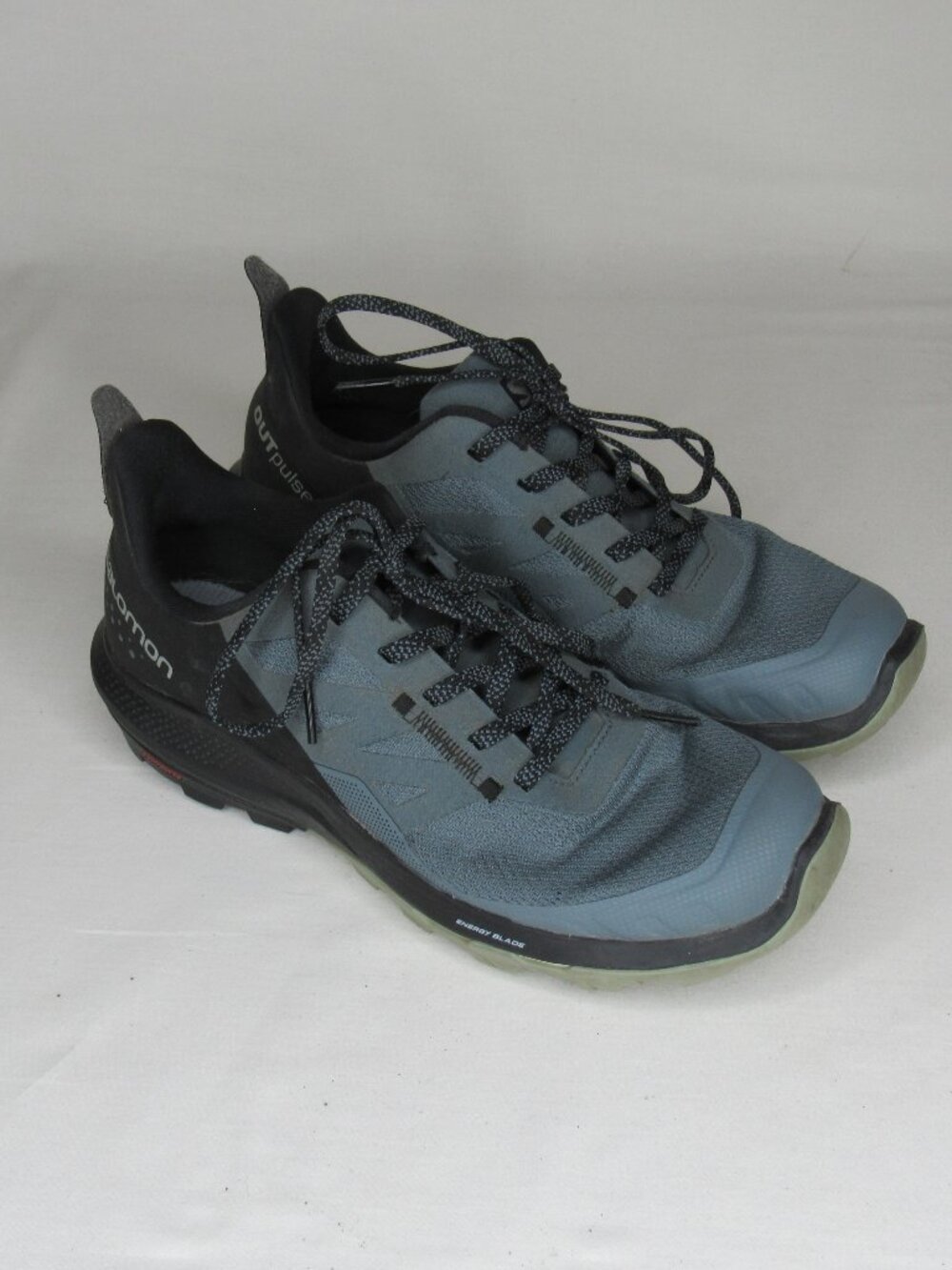 Salomon Gray Black OUTPULSE Trail Running Shoes Women's 7